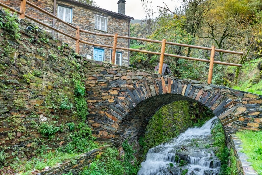Piódão Puente